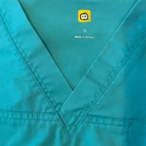 WonderWink small scrub set Used in good condition